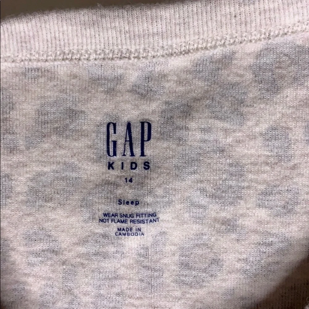 Gap Kids Sleepwear Cheetah print long sleeve shirt girls 14